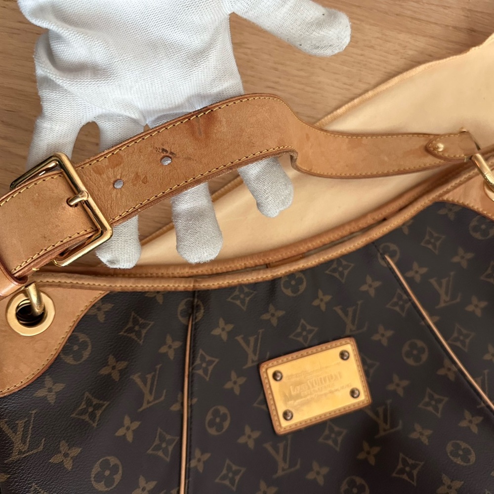 Louis Vuitton Monogram Galliera Gm with dustbag and COA - Picture 12 of 15
